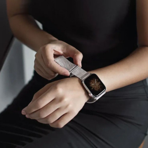 Стальной ремень мелкое плетение Uniq DANTE для Apple Watch 38/40 графит